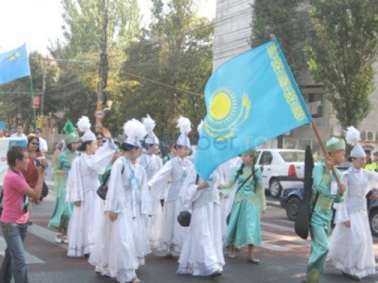 Festivalul Tineretului, Sportului şi Culturii Turce şi Tătare continuă
